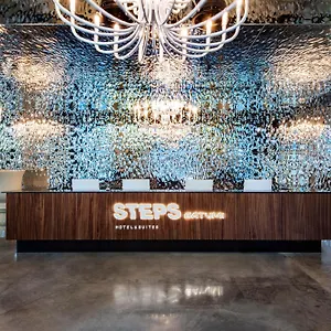 Steps & 5* באטומי